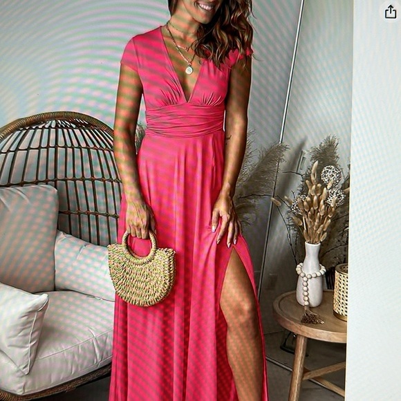 💖 Viral Pink Maxi Dress – Deep V Neck, Short Sleeve, High Slit Flowy Dress - Picture 2 of 5